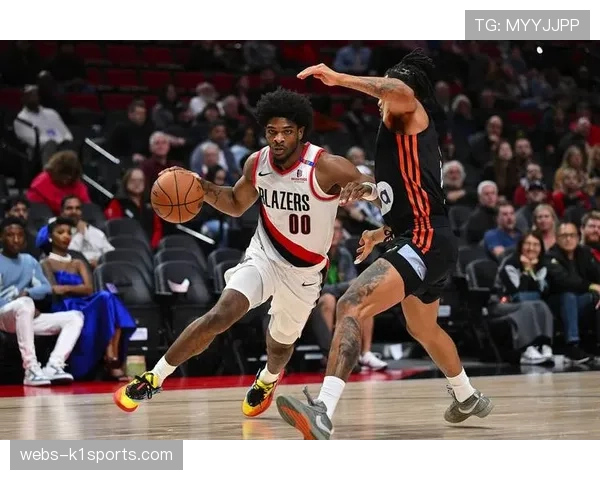 开拓者阿夫迪亚25分6篮板9助攻 但球队二次进攻得分仅8分